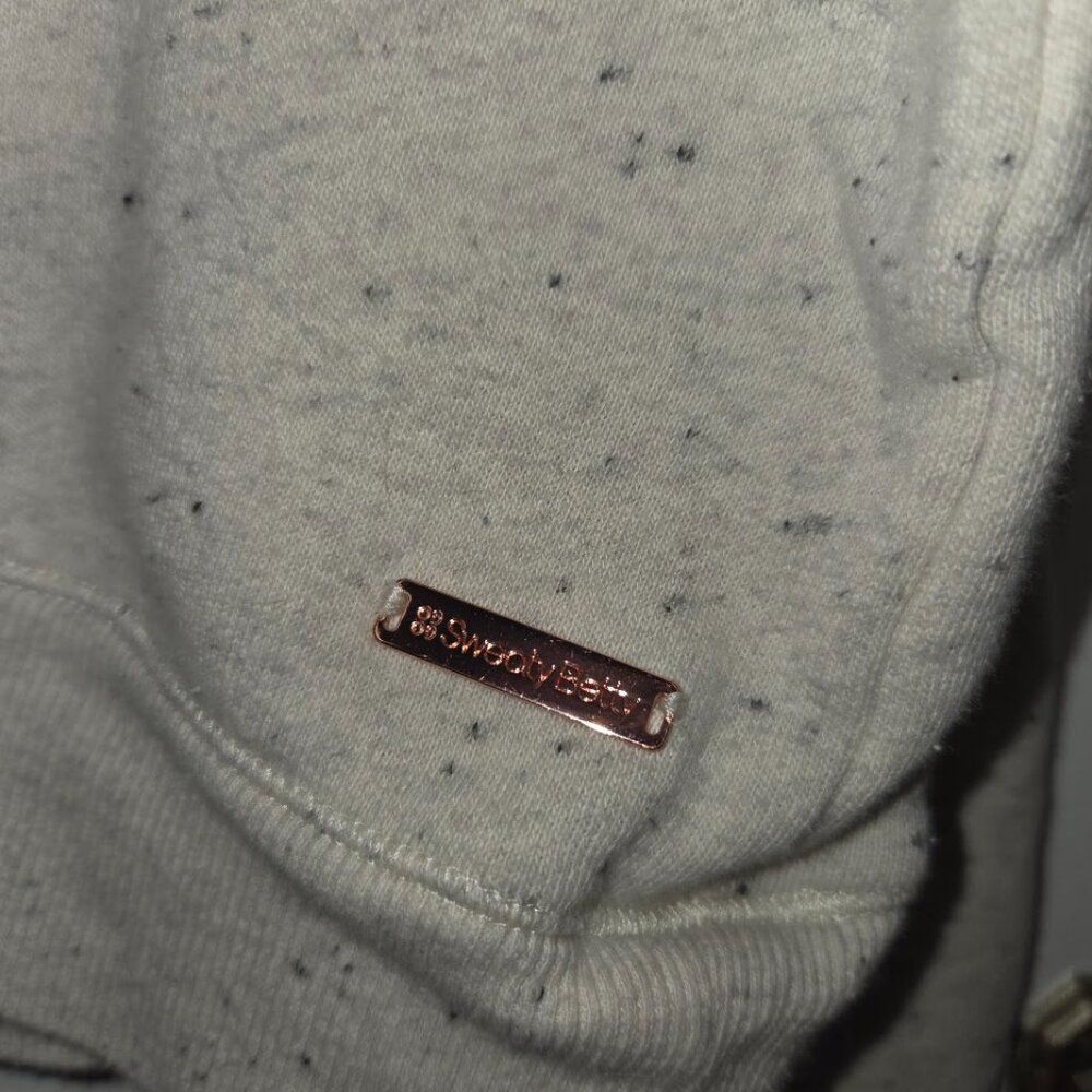 SOLD - Picture 5 of 6